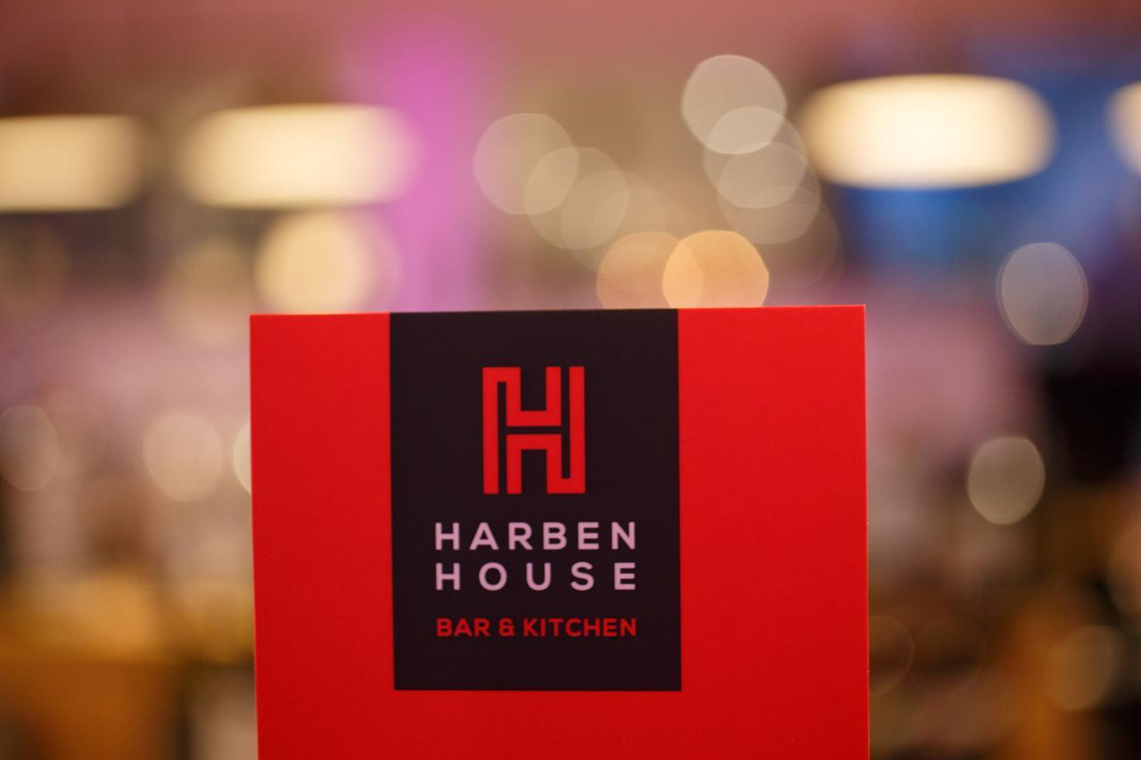 Harben House Hotel นิวพอร์ตแพกเนลล์ ภายนอก รูปภาพ